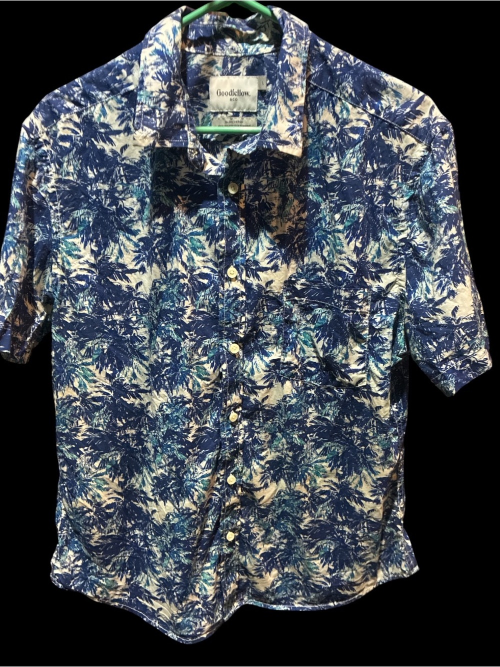 Goodfellow & Co Blue and White Palm-Print Short-Sleeve Button-Down Shirt